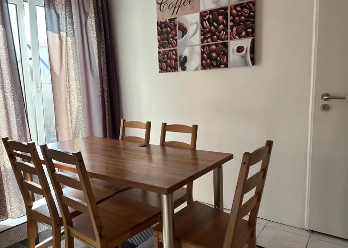 Apartment Ubytovani Hostka
